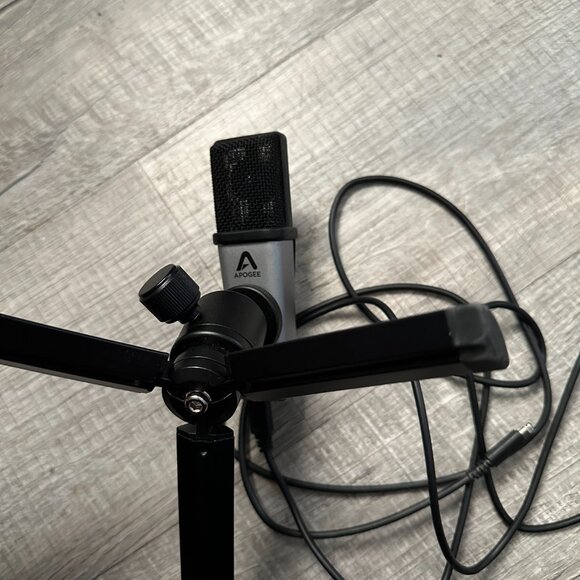 Apogee MiC Plus - Studio Quality USB Microphone with Cardioid Condenser Mic - Picture 5 of 6